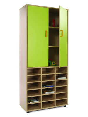 Mueble alto casillero con puertas altas