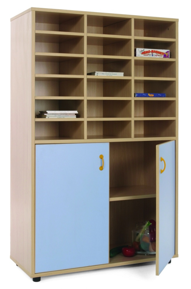 Mueble medio casillero con puertas bajas