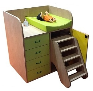 Mueble cambiador con escalera y cajones